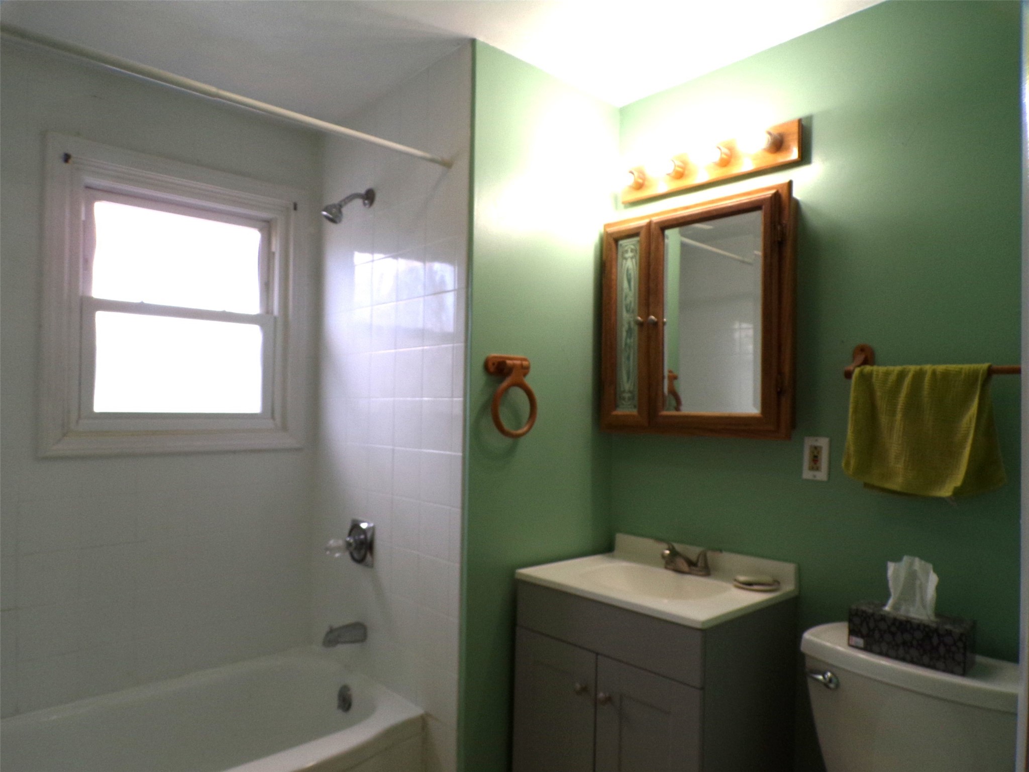 809 Grant Street Endicott, NY 13760 - Photo 9 of 37