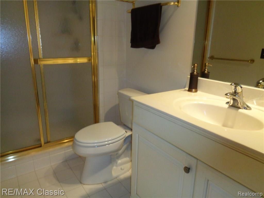 30887 Country Ridge Circle Farmington Hills, MI 48331 - Photo 23 of 30