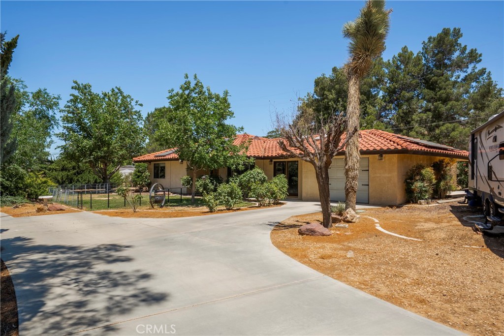 19954 Tinne Road Apple Valley, CA 92307 - Photo 39 of 54 Rear home-ADU