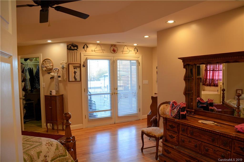 9514 Wilson Road Hildebran, NC 28637 - Photo 25 of 33 Gallery Image 25