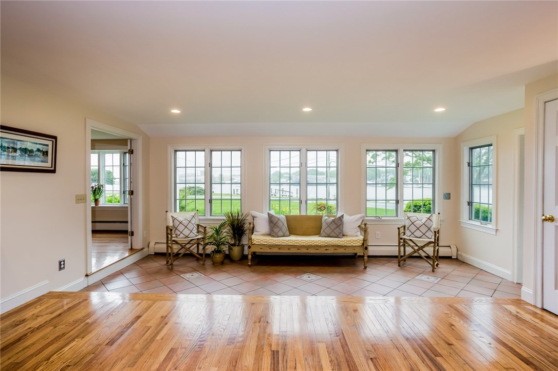 159 Mathewson Road Barrington, RI 02806 - Photo 12 of 36
