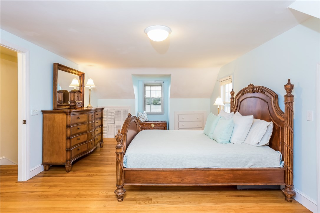159 Mathewson Road Barrington, RI 02806 - Photo 26 of 36