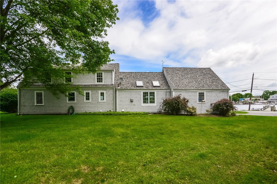 159 Mathewson Road Barrington, RI 02806 - Photo 32 of 36
