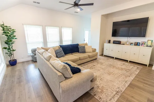 $2,500 | 3743 Brookgreen Lane, Kaufman, TX 75142