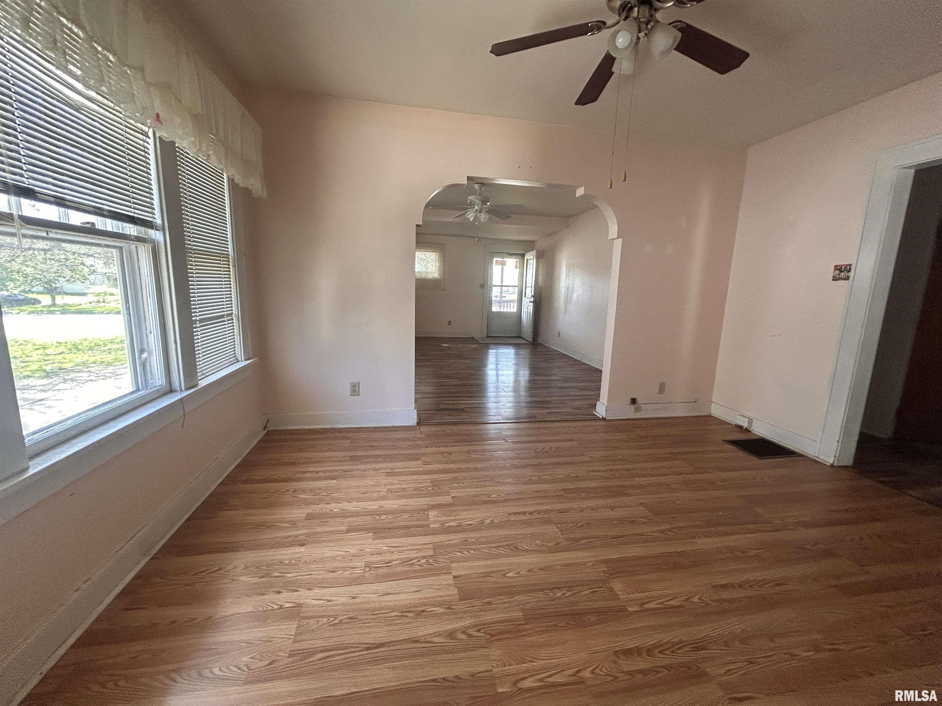 1034 North MacArthur Boulevard Springfield, IL 62702 - Photo 4 of 8