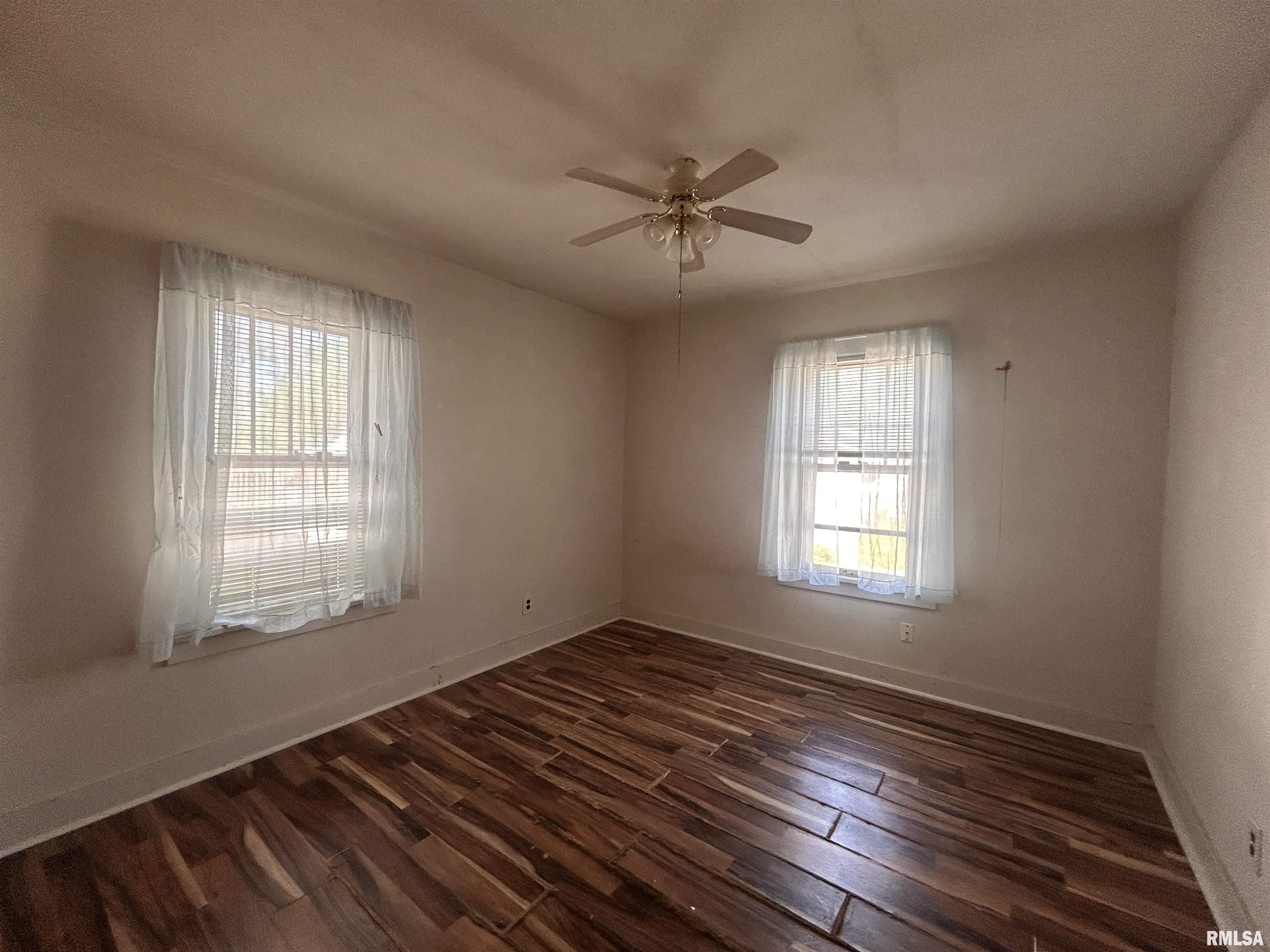 1034 North MacArthur Boulevard Springfield, IL 62702 - Photo 6 of 8