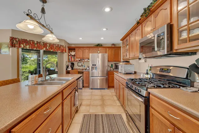 $349,900 | 310 Fairway Drive, Essex, IL 60935