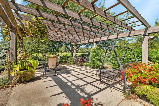 $349,900 | 310 Fairway Drive, Essex, IL 60935