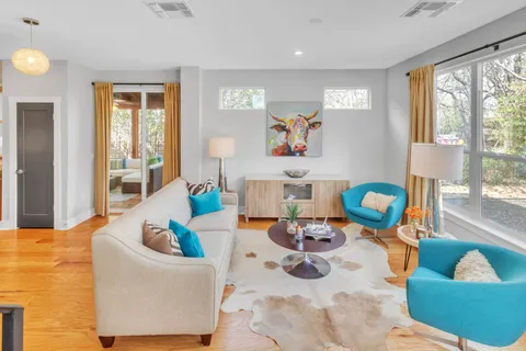 $499,900 | 402 Irma Drive, Unit B, Austin, TX 78752