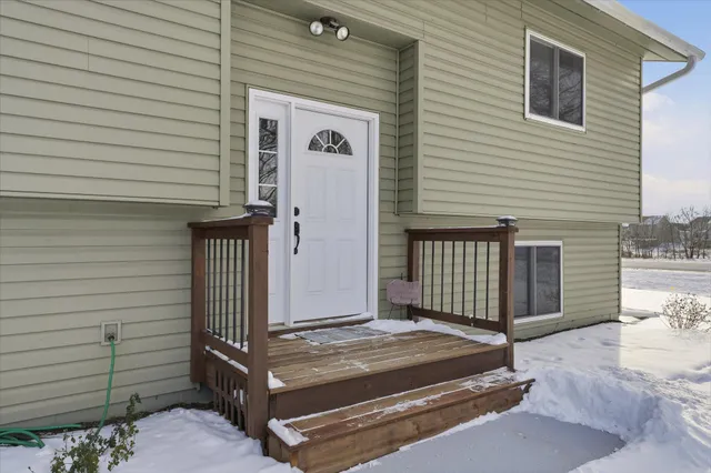 $350,000 | 1034 Janett Avenue Northeast, St. Michael, MN 55376