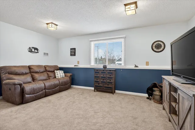 $350,000 | 1034 Janett Avenue Northeast, St. Michael, MN 55376