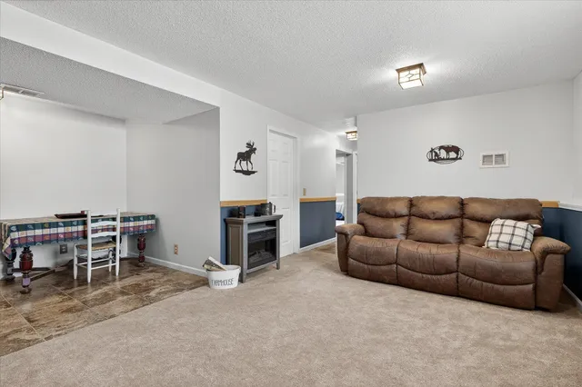 $350,000 | 1034 Janett Avenue Northeast, St. Michael, MN 55376