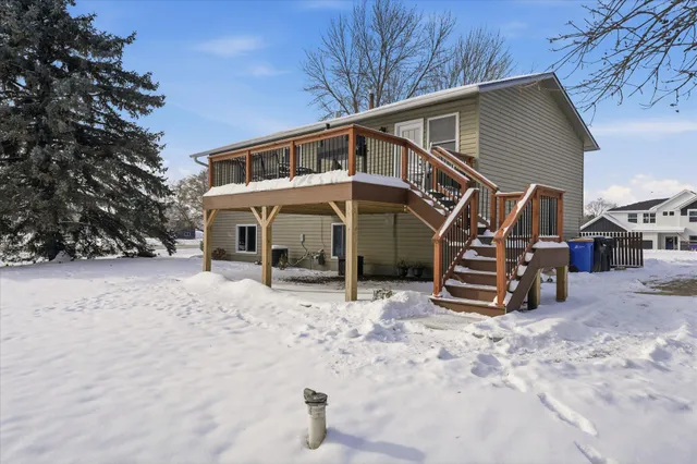 $350,000 | 1034 Janett Avenue Northeast, St. Michael, MN 55376
