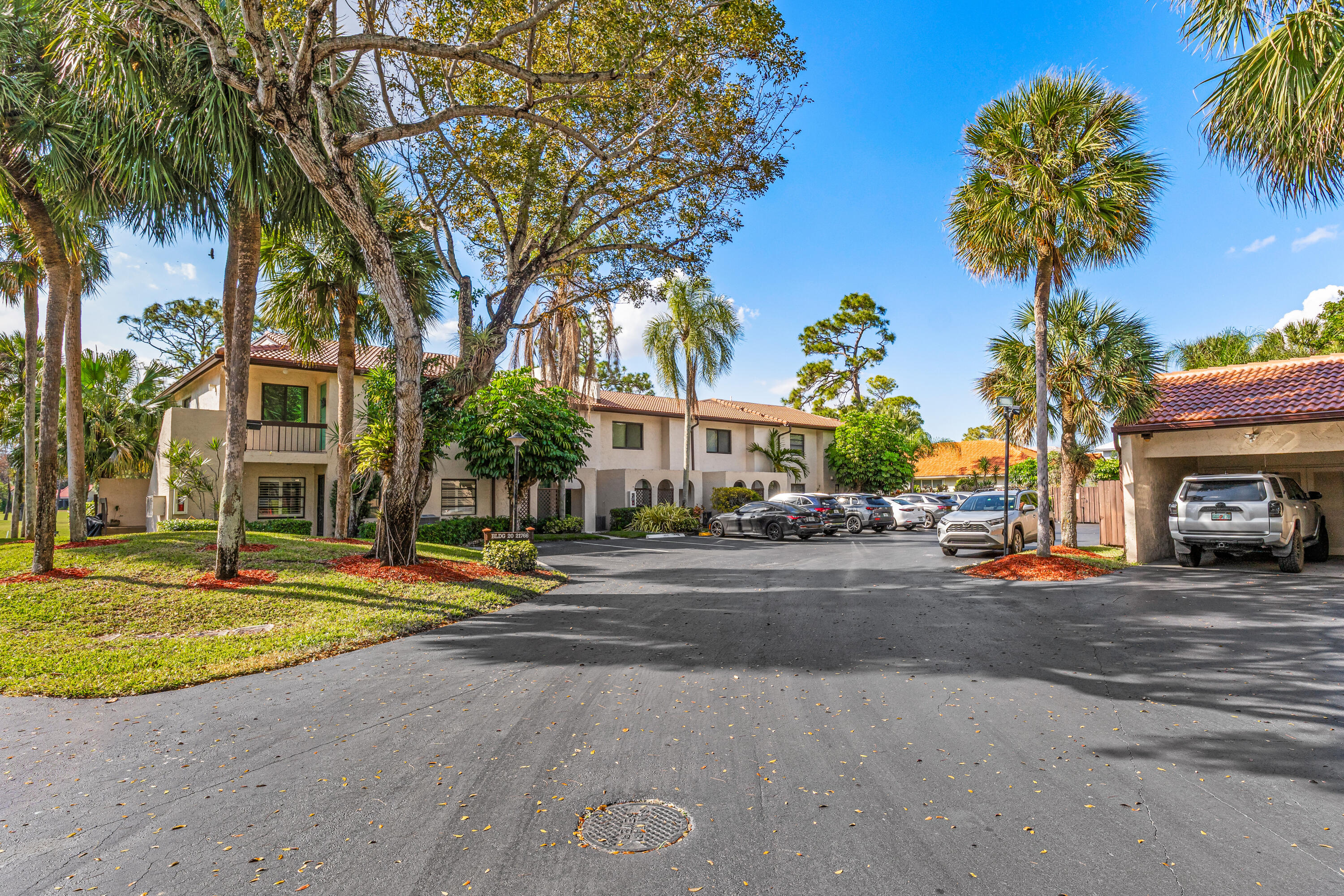 21766 Cypress Drive, Unit 20B Boca Raton, FL 33433 - Photo 32 of 40 033-21766CypressDrive-20B-BocaRaton-FL-3
