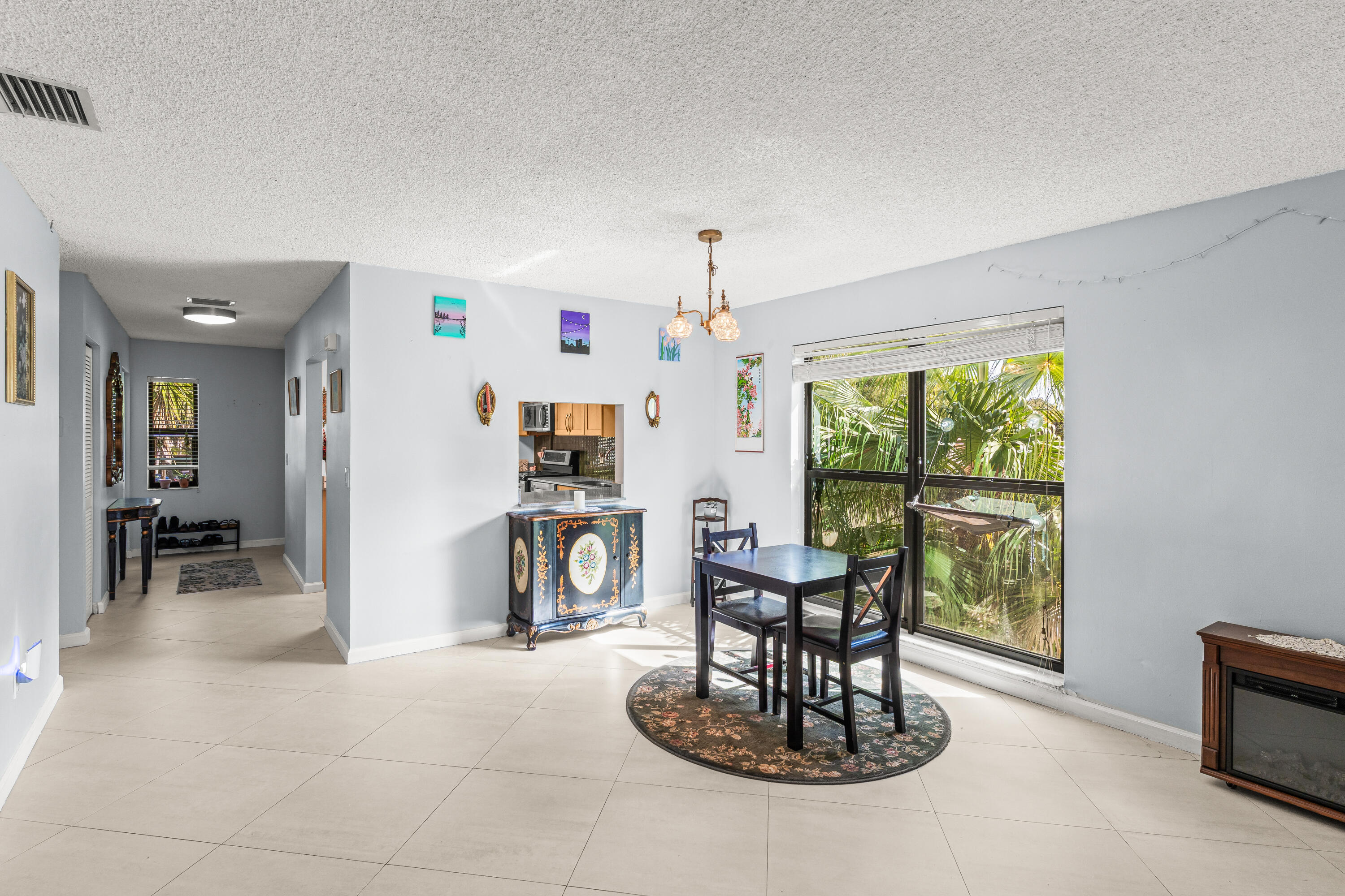 21766 Cypress Drive, Unit 20B Boca Raton, FL 33433 - Photo 5 of 40 006-21766CypressDrive-20B-BocaRaton-FL-3