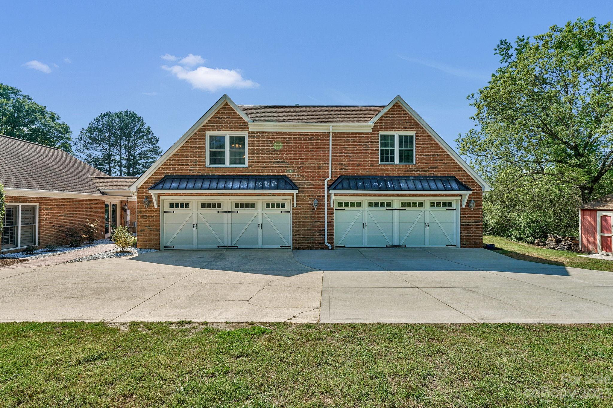 1916 Cox Road Matthews, NC 28104 - Photo 4 of 47 a view of front of house with a yard