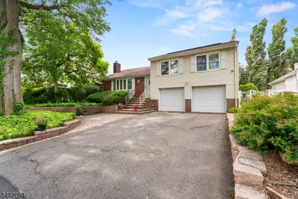 $889,900 | 21 Ravine Avenue, Nutley, NJ 07110