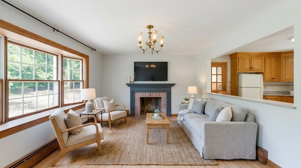474 Orchard Street Raynham, MA 02767 - Photo 6 of 38