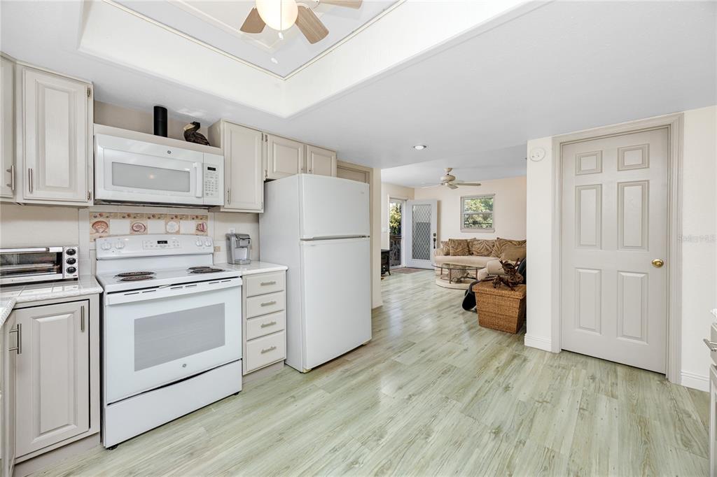 140 142nd Avenue Madeira Beach, FL 33708 - Photo 15 of 53