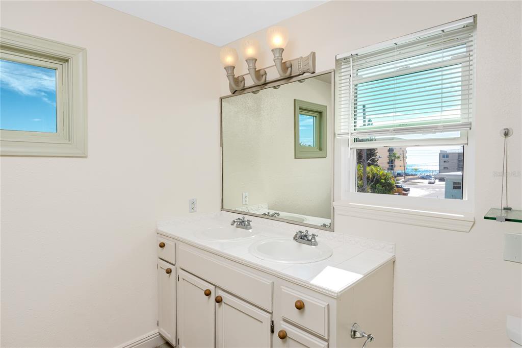 140 142nd Avenue Madeira Beach, FL 33708 - Photo 32 of 53