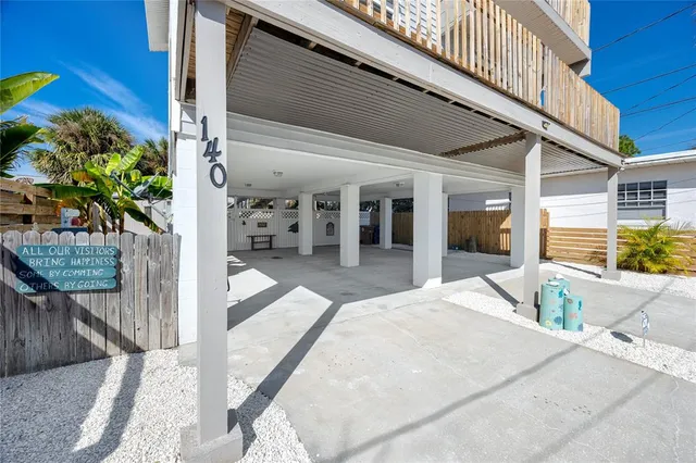 $795,000 | 140 142nd Avenue, Madeira Beach, FL 33708