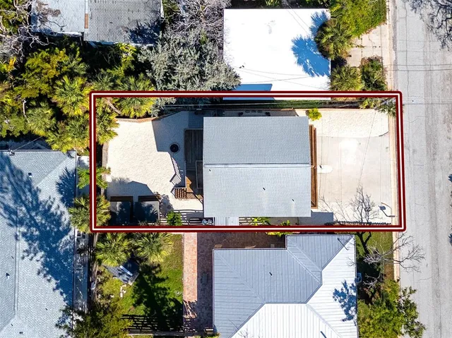 $795,000 | 140 142nd Avenue, Madeira Beach, FL 33708