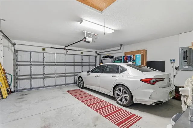 $524,900 | 3418 72nd Drive East, Sarasota, FL 34243