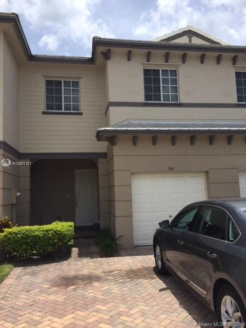 958 Tortuga Lane Riviera Beach, FL 33404 - Photo 1 of 8 Gallery Image 1