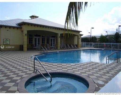 958 Tortuga Lane Riviera Beach, FL 33404 - Photo 3 of 8 Gallery Image 3