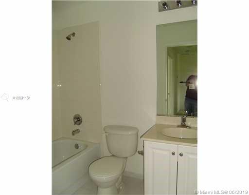 958 Tortuga Lane Riviera Beach, FL 33404 - Photo 6 of 8 Gallery Image 6