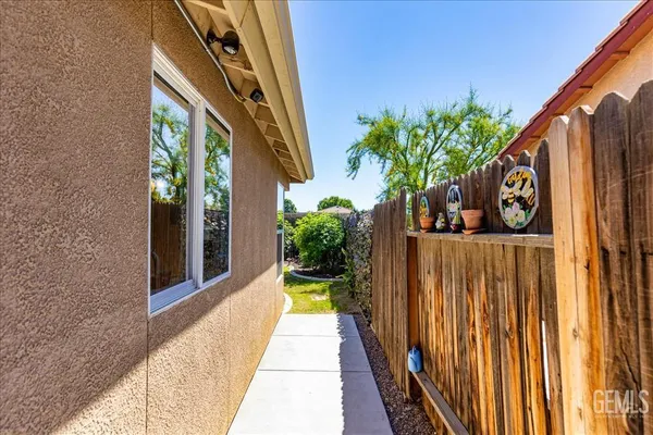 $465,000 | Undisclosed Address, Bakersfield, CA 93308