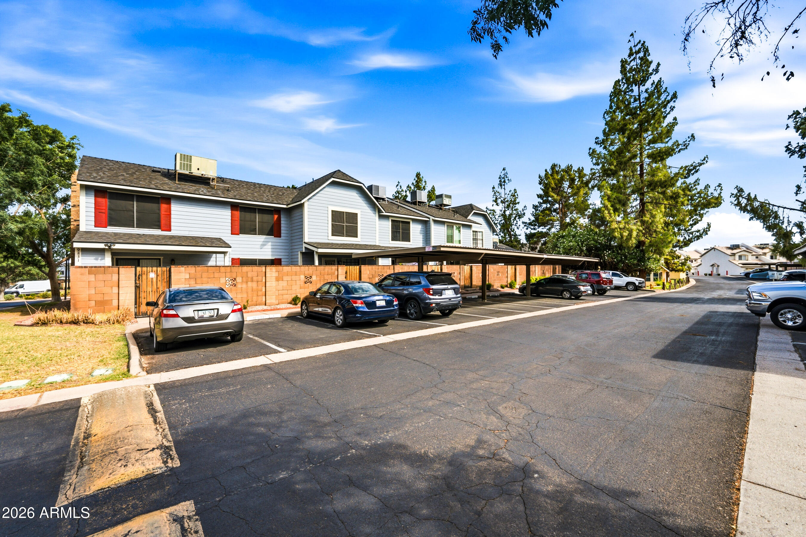 9831 South 48th Way, Unit 5 Phoenix, AZ 85044 - Photo 9 of 17 17-9831S48W5-ocupix-