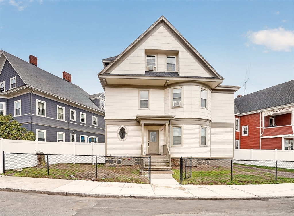 37 Stonehurst Street Boston, MA 02122 - Photo 2 of 37