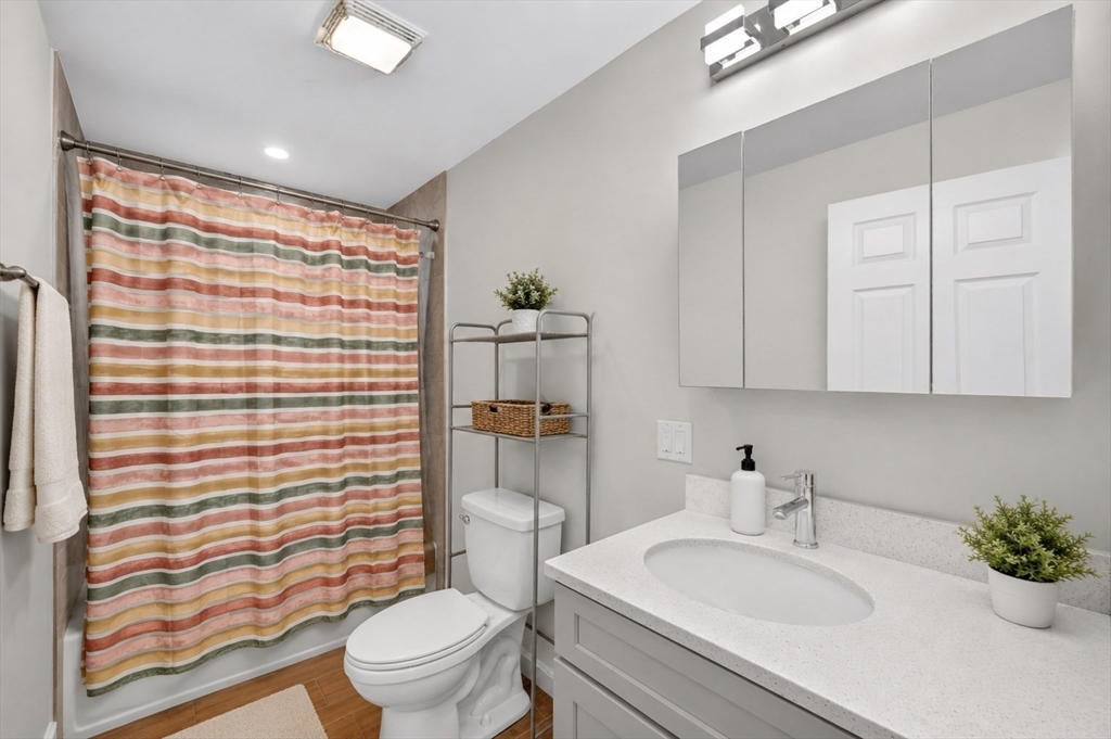 37 Stonehurst Street Boston, MA 02122 - Photo 24 of 37