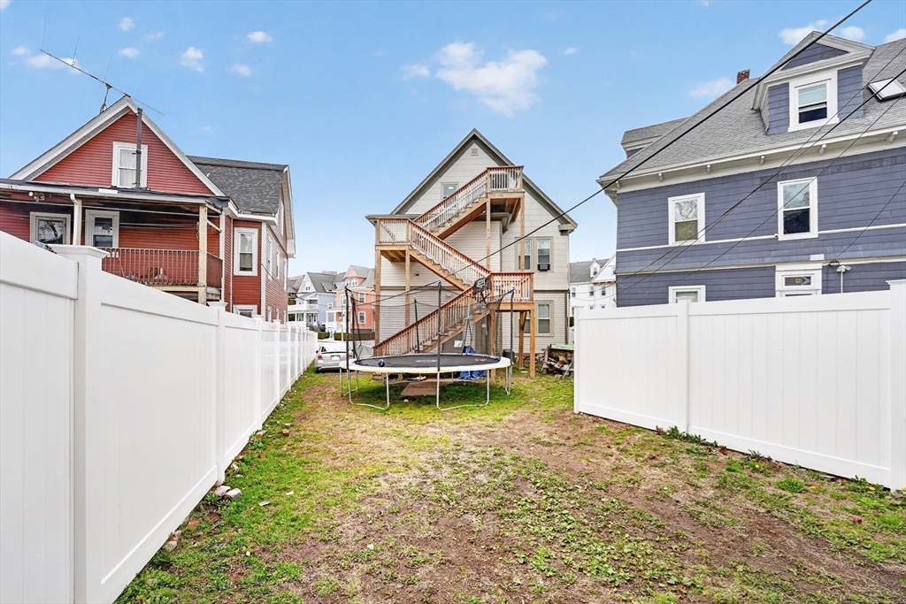 37 Stonehurst Street Boston, MA 02122 - Photo 6 of 37