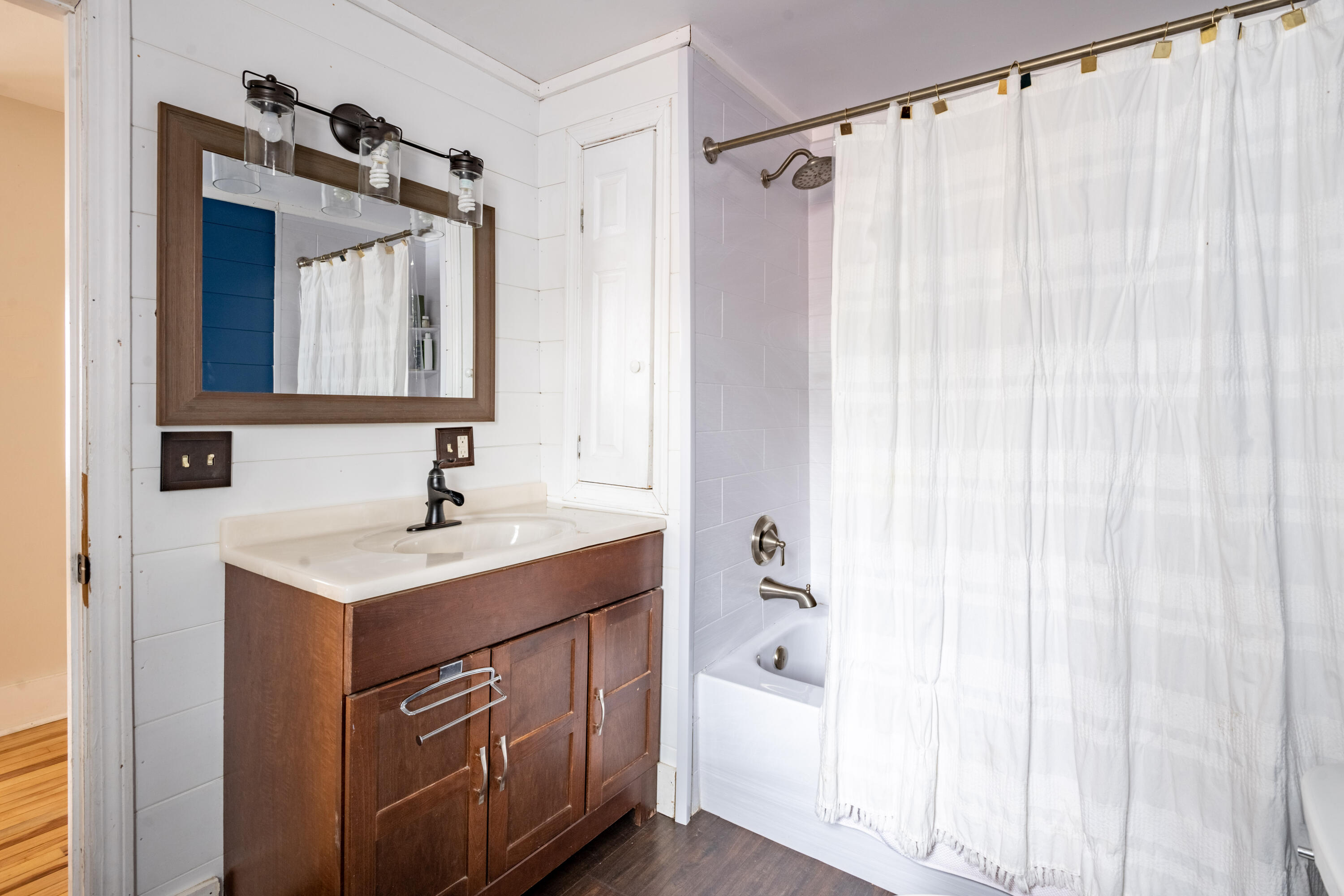 219 Main Street Windham, ME 04062 - Photo 13 of 32 219main-22