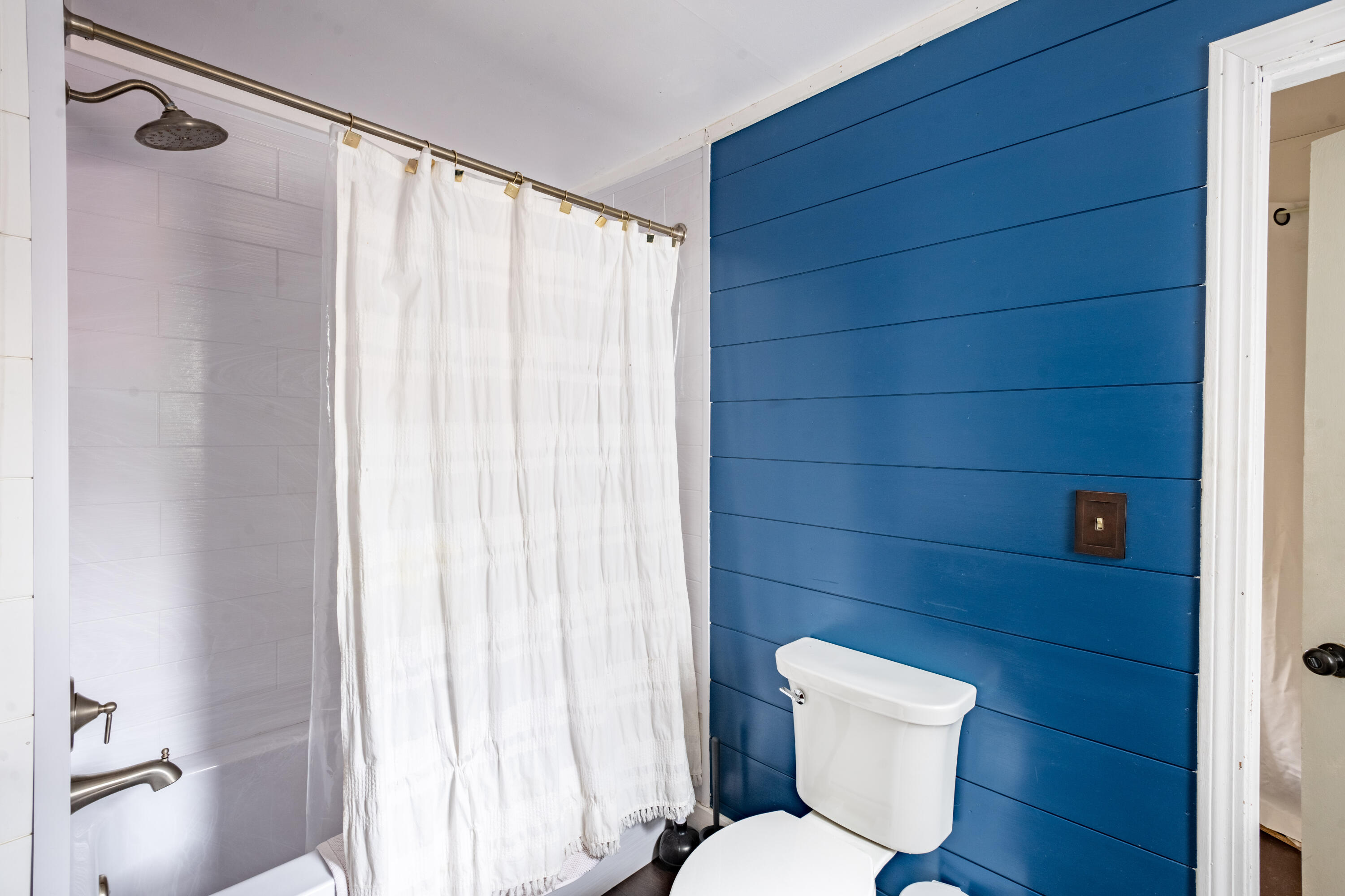 219 Main Street Windham, ME 04062 - Photo 14 of 32 219main-23