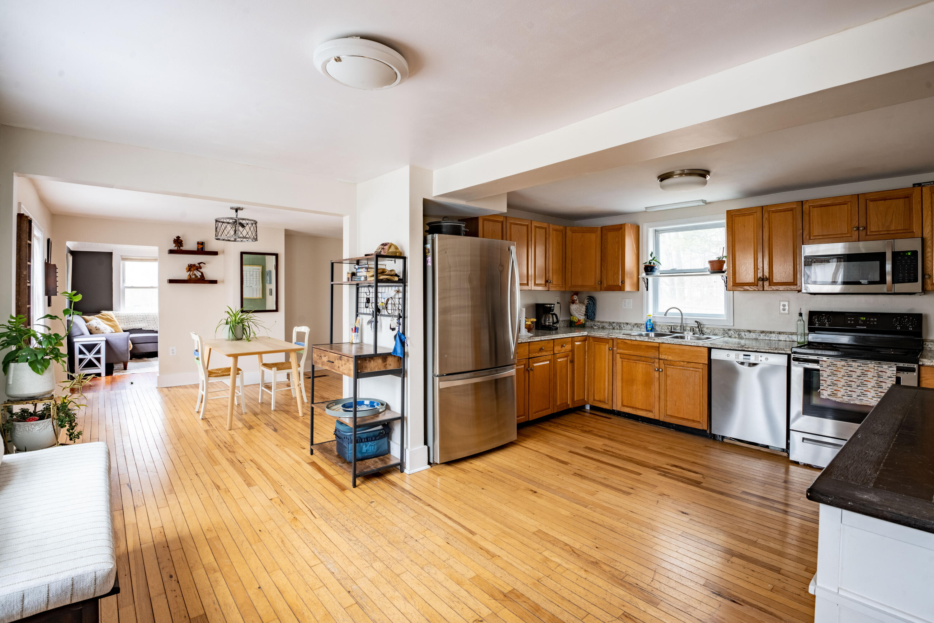 219 Main Street Windham, ME 04062 - Photo 3 of 32 219mainv2-2