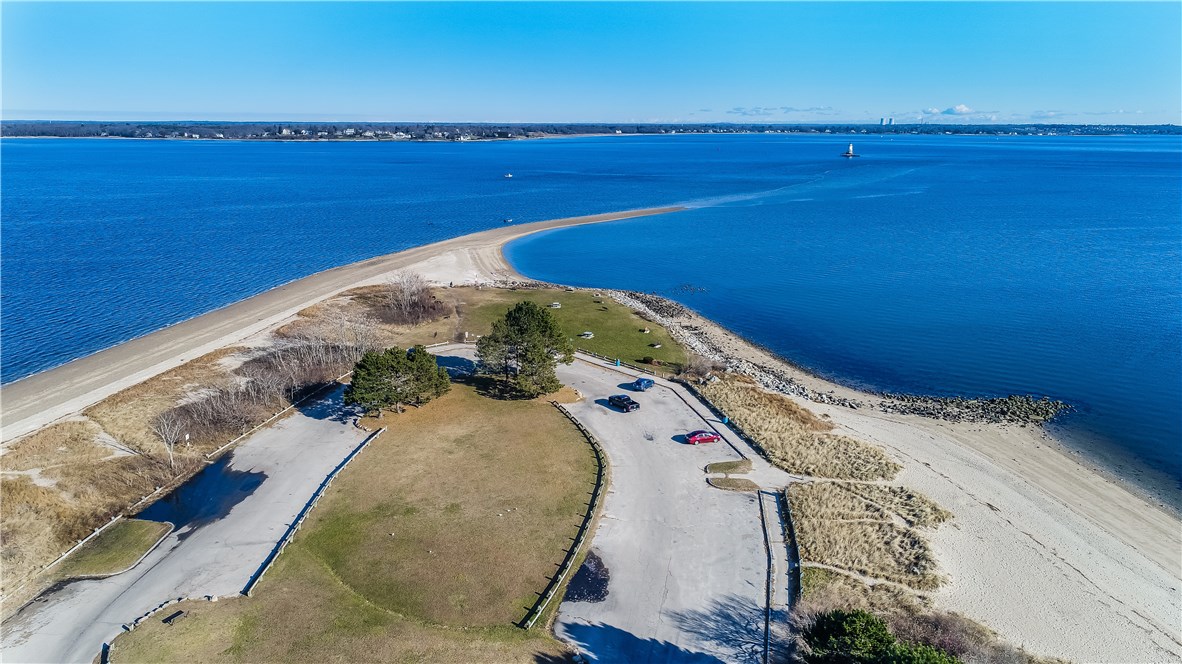 85 Point Avenue Warwick, RI 02889 - Photo 18 of 24 Gallery Image 18