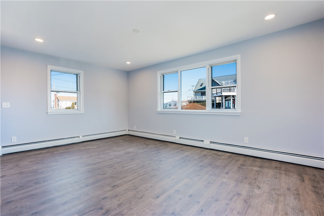 85 Point Avenue Warwick, RI 02889 - Photo 5 of 24 Gallery Image 5