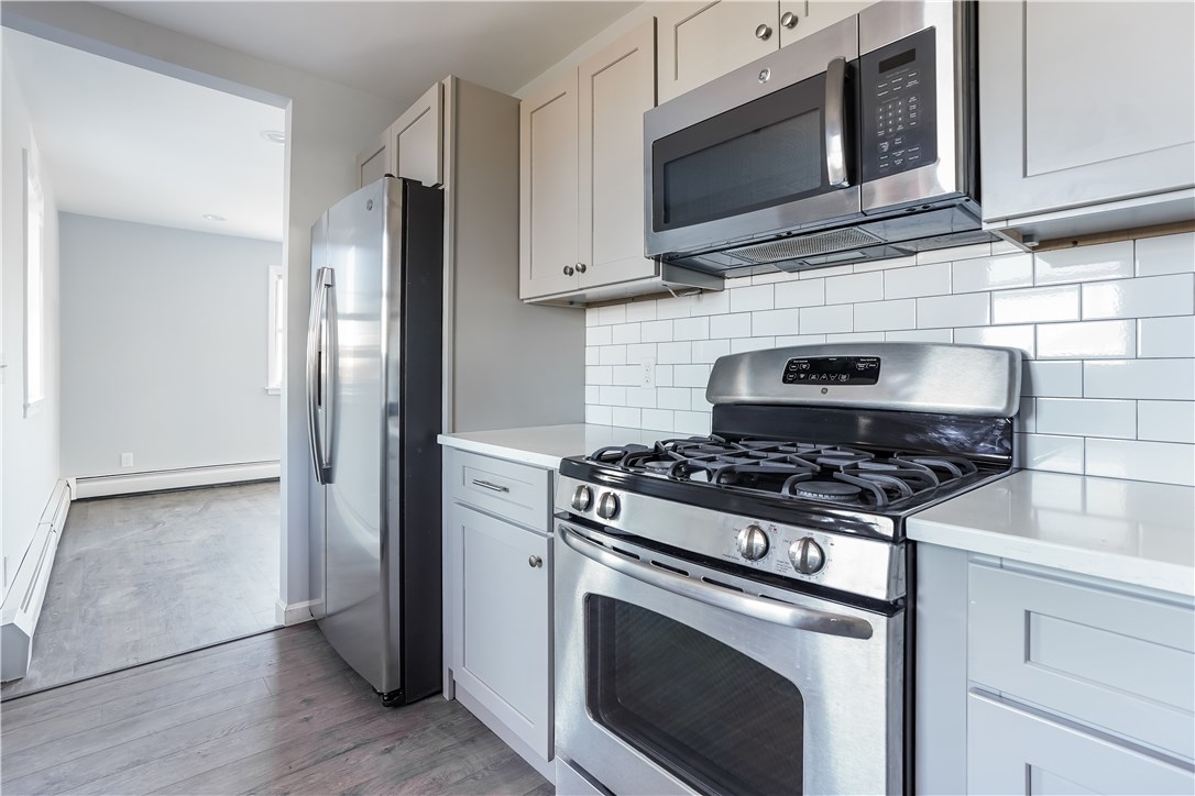 85 Point Avenue Warwick, RI 02889 - Photo 9 of 24 Gallery Image 9