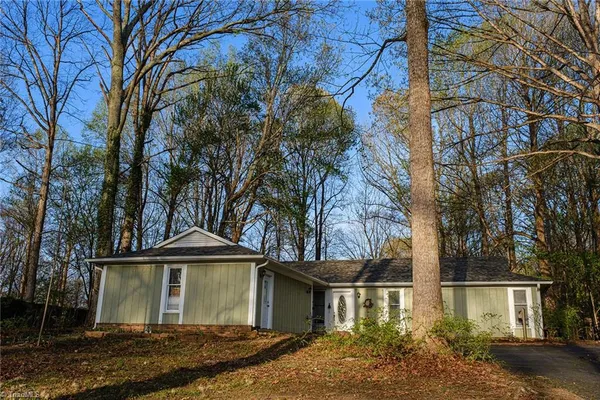 $269,900 | 752 Magnum Drive, Winston-Salem, NC 27101