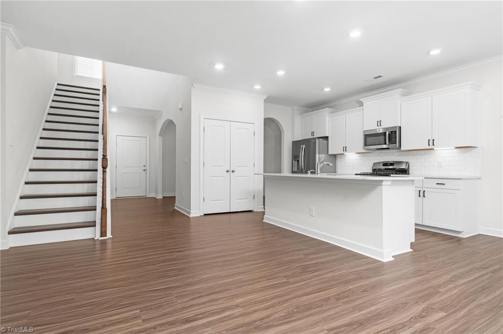 5512 Glad Acres Road Pfafftown, NC 27040 - Photo 15 of 46