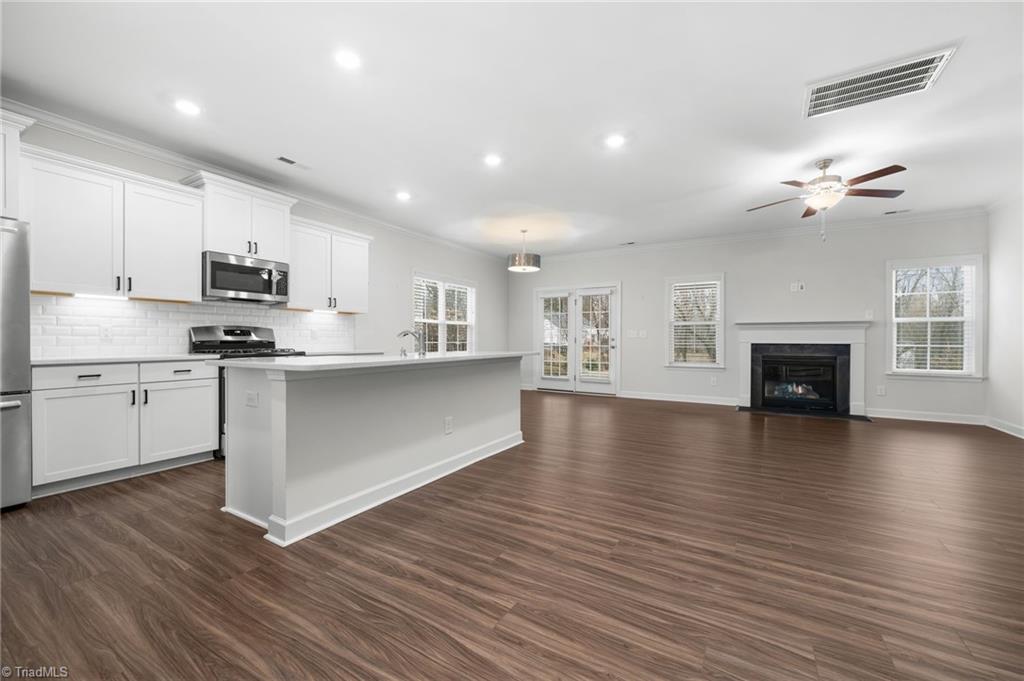 5512 Glad Acres Road Pfafftown, NC 27040 - Photo 10 of 46