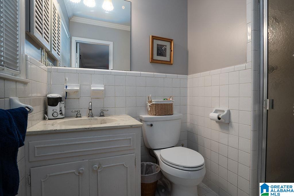 1735 Cornwall Road Birmingham, AL 35226 - Photo 18 of 34