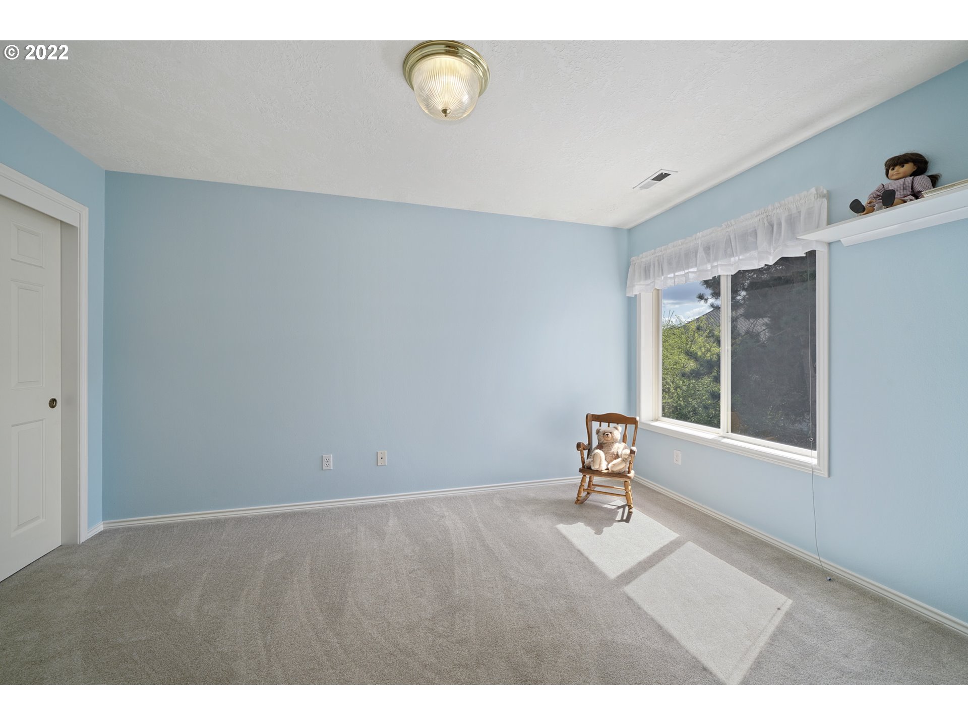 16840 Southwest Springwater Lane Beaverton, OR 97006 - Photo 20 of 32 Gallery Image 20