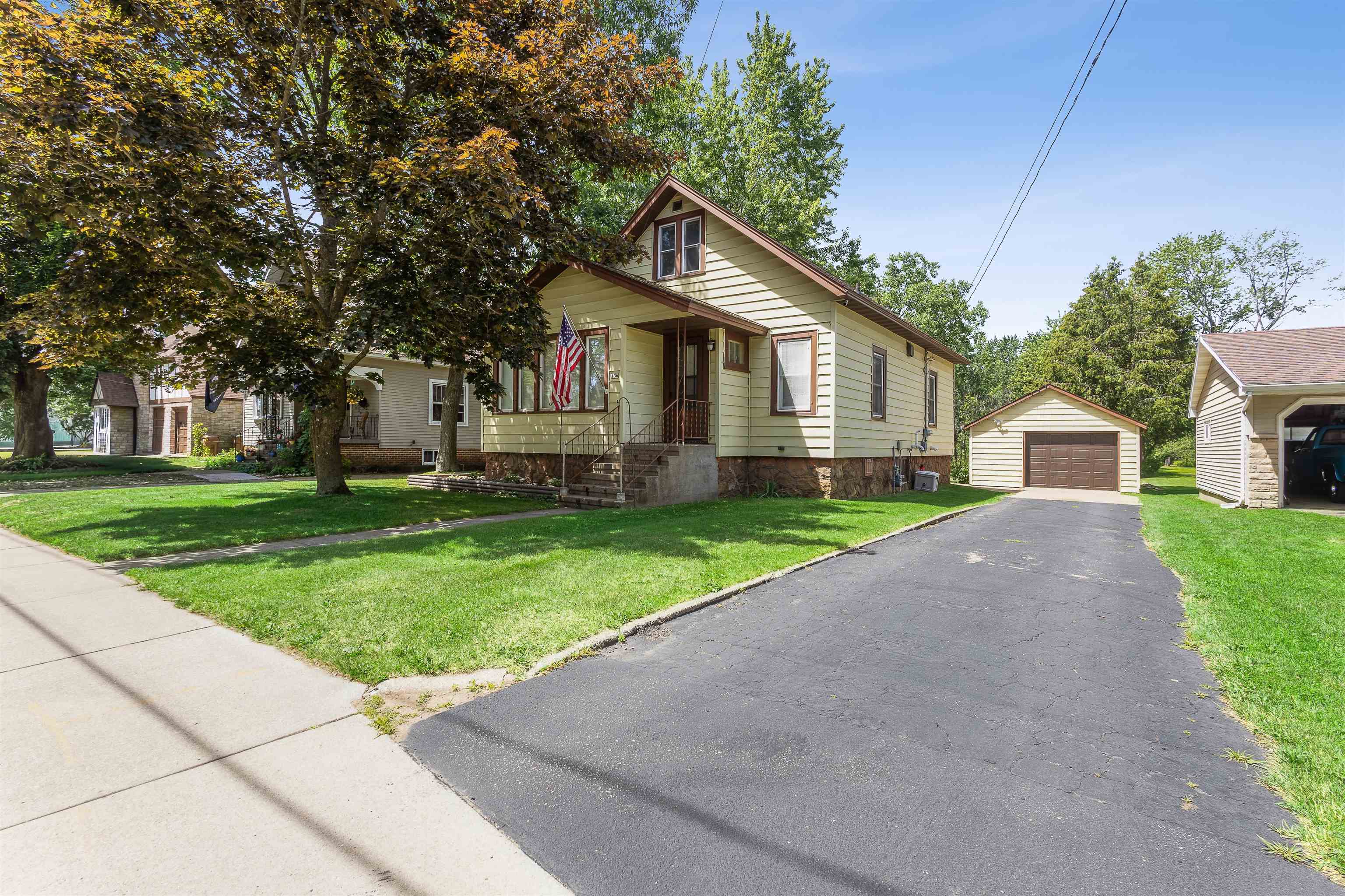 136 2nd Street North Stevens Point, WI 54481 - Photo 32 of 33