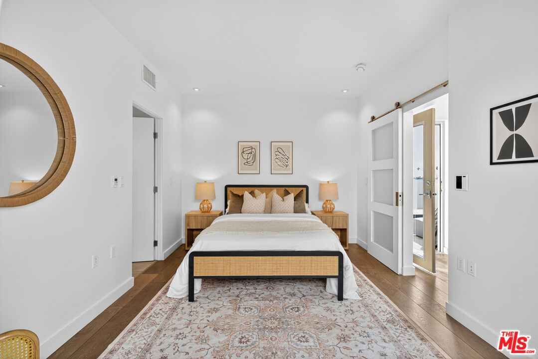 1433 14th Street, Unit 10 Santa Monica, CA 90404 - Photo 19 of 52