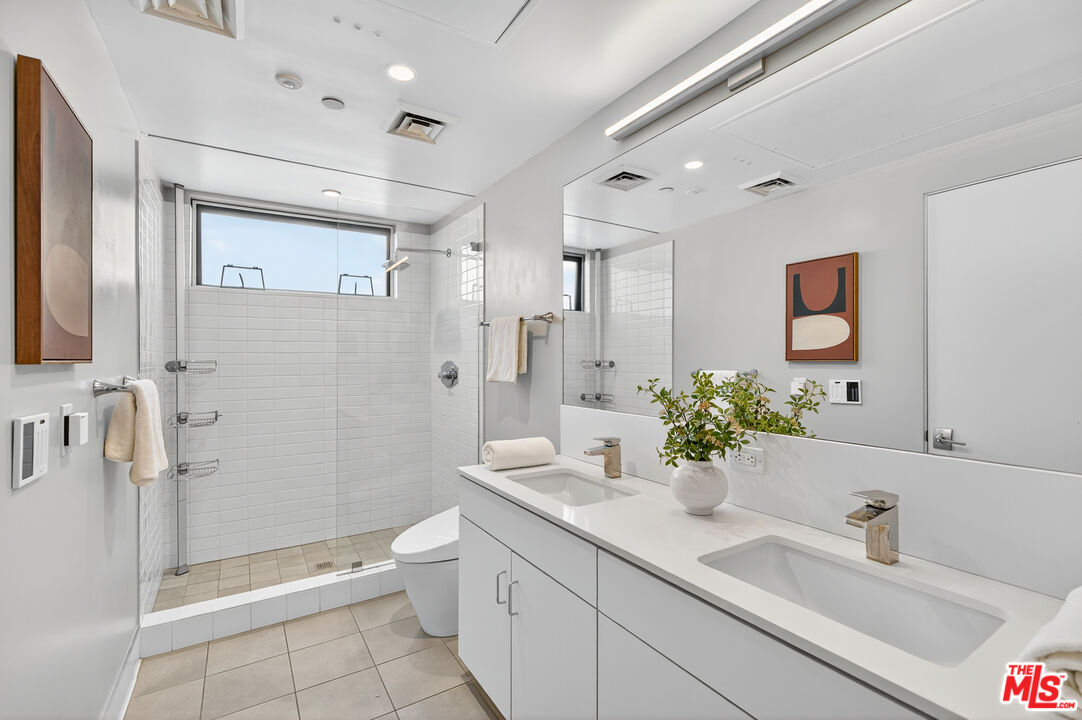 1433 14th Street, Unit 10 Santa Monica, CA 90404 - Photo 24 of 52