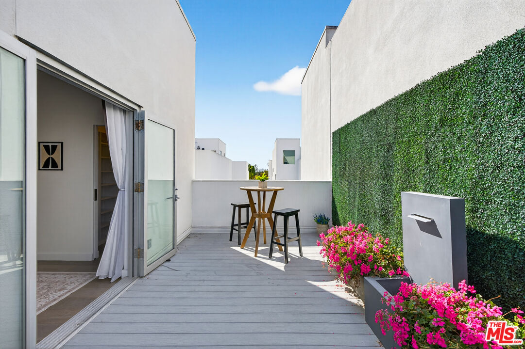 1433 14th Street, Unit 10 Santa Monica, CA 90404 - Photo 27 of 52